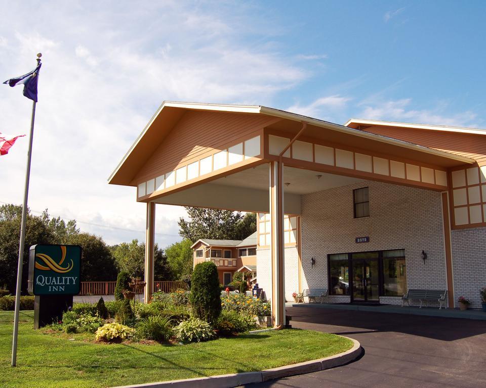 Quality Inn Shelburne - Burlington Exterior foto
